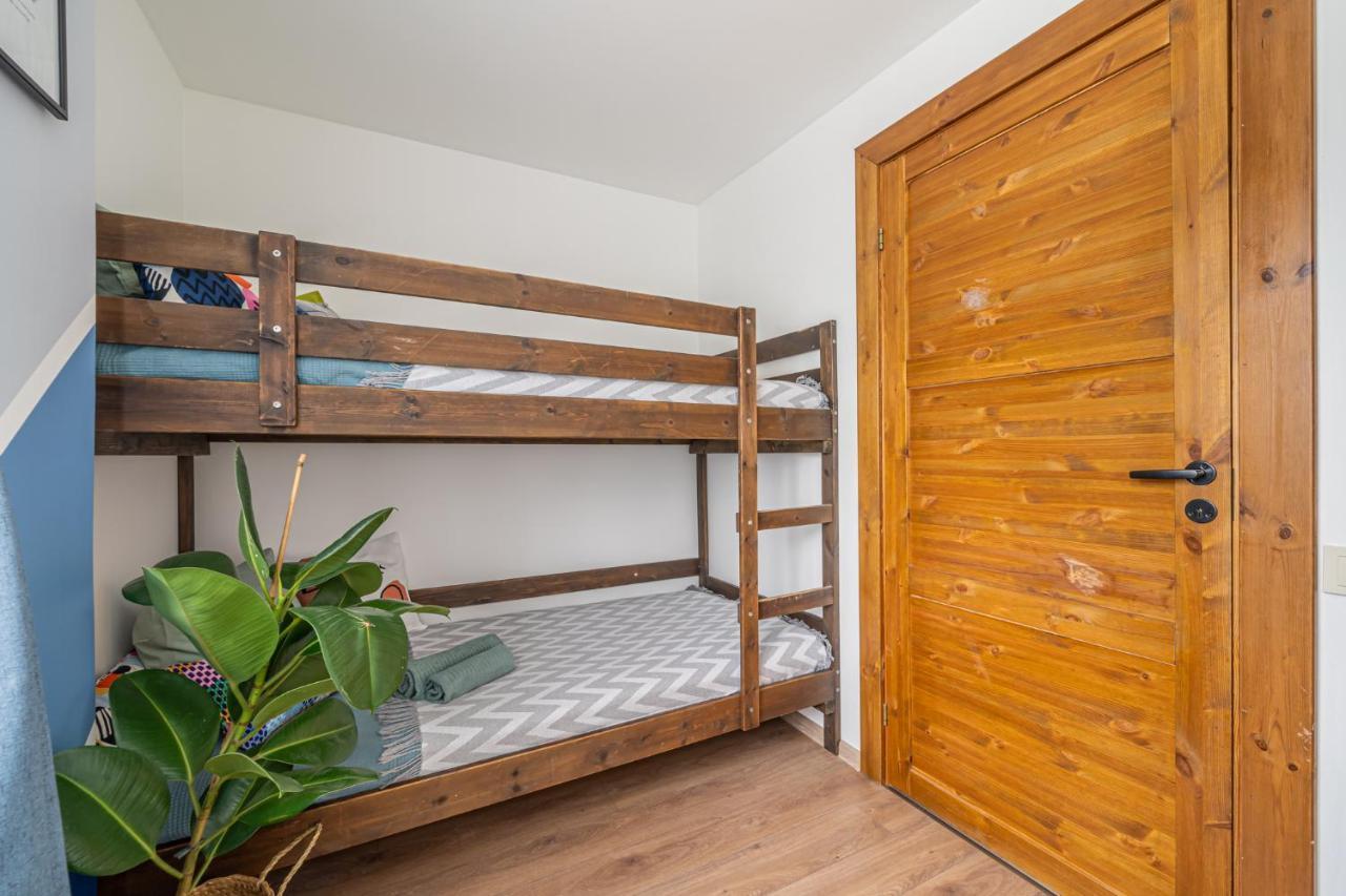 Family Garden Apartments With Free Private Parking & Playground Ryga Zewnętrze zdjęcie