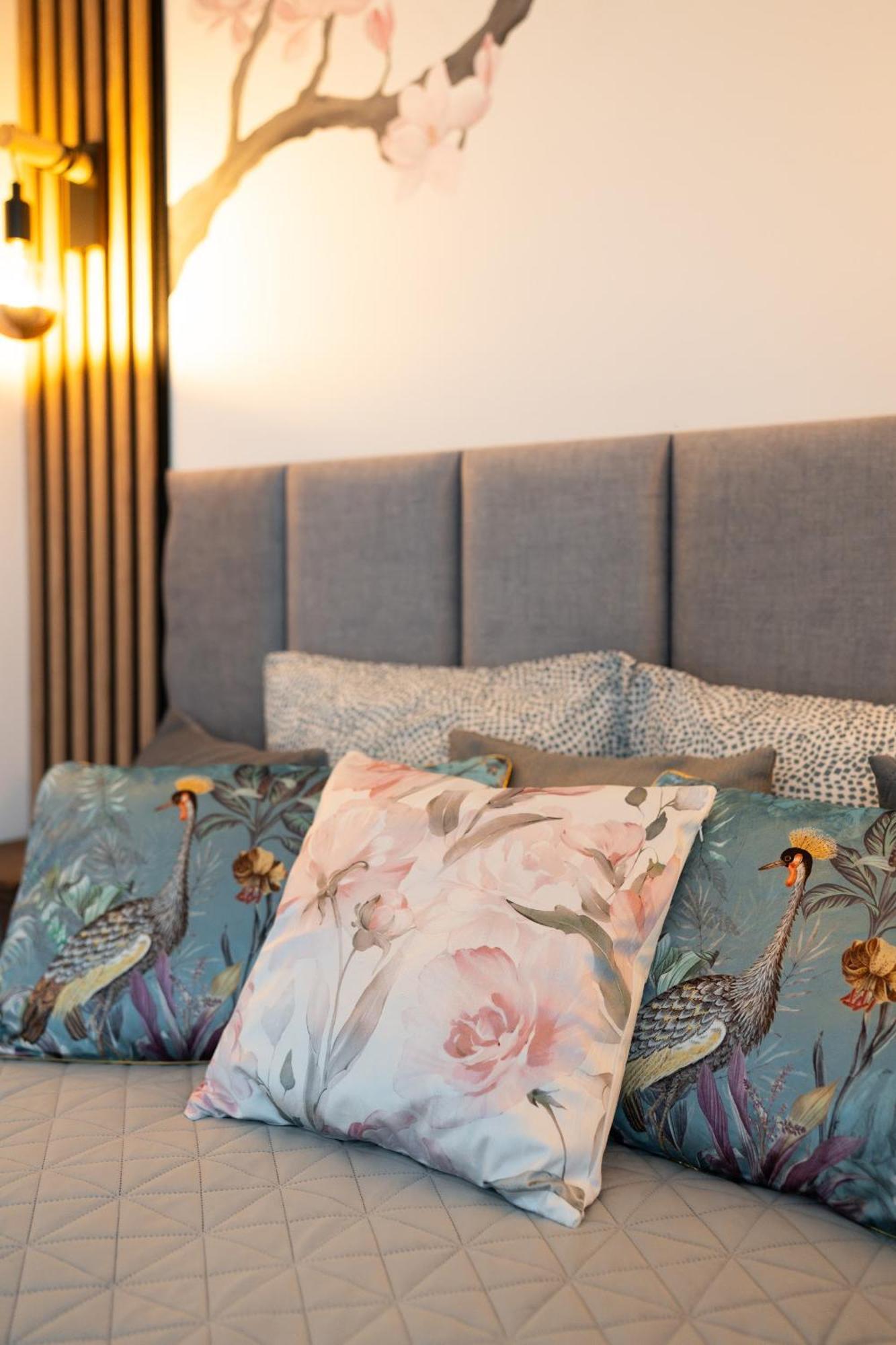 Family Garden Apartments With Free Private Parking & Playground Ryga Zewnętrze zdjęcie